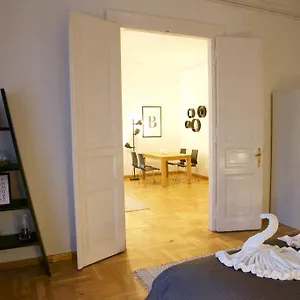  Apartament Five Season's Ungaria